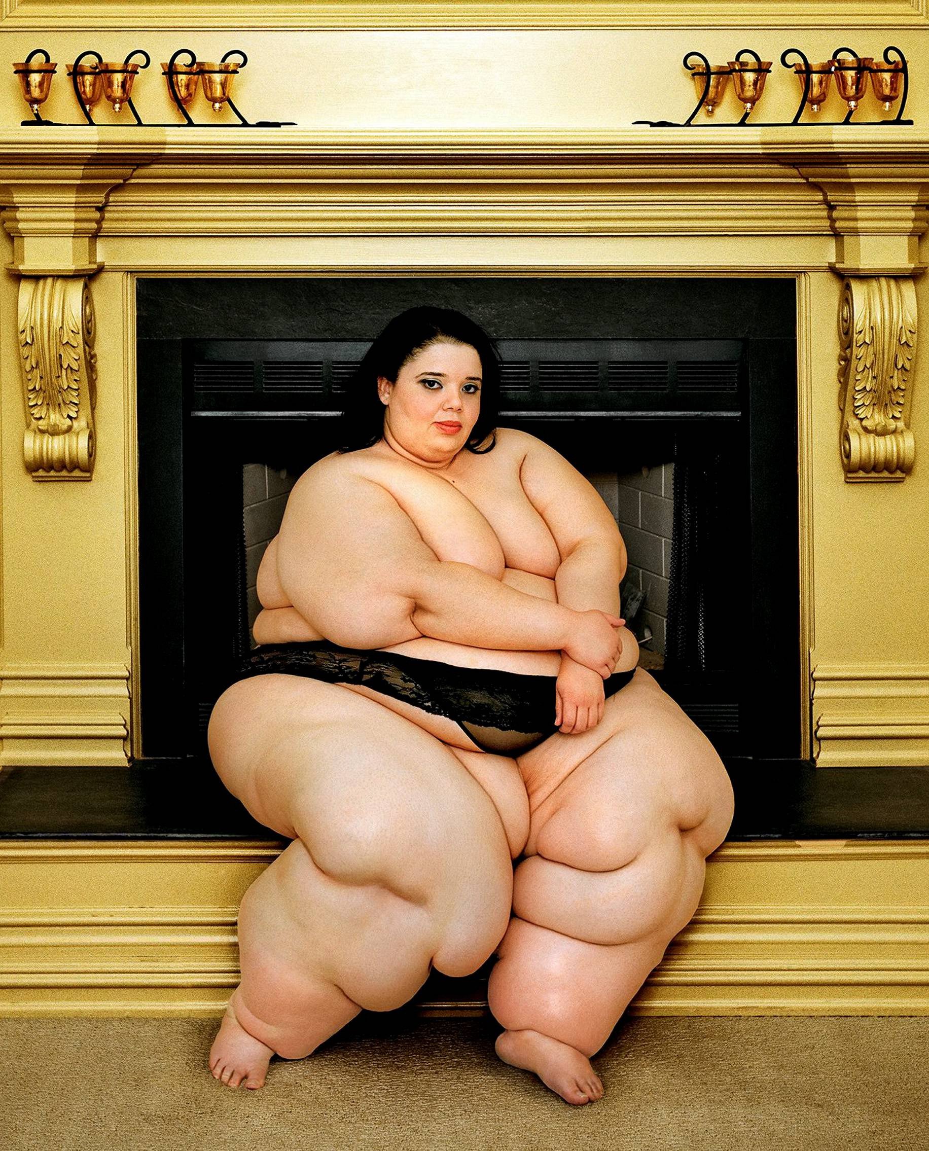 Красивые жирные женщины на эротических снимках. Фото с голыми жирными женщинами
