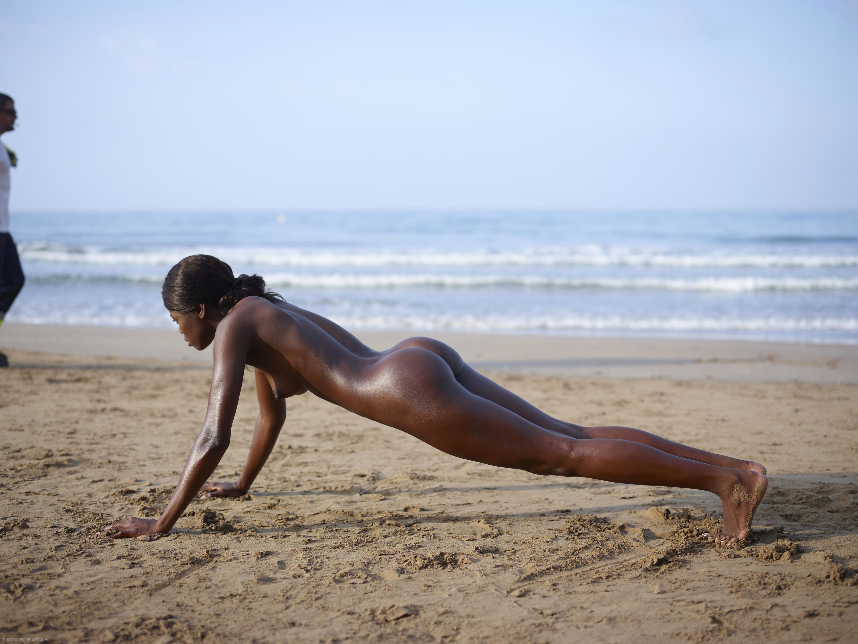 Голые негритянки на пляже (72 фото) .