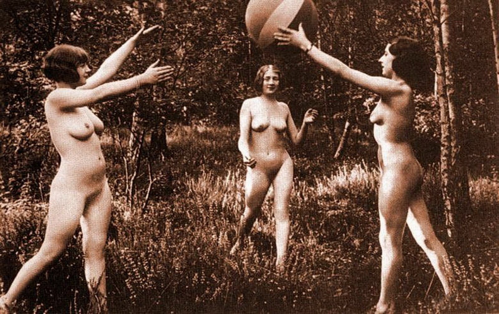 Немецкие голые женщины (69 фото) .