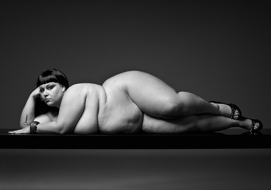 Грустные толстые женщины (75 фото) 