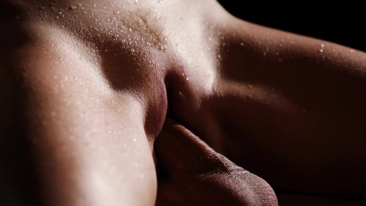 Любовь интимная близость