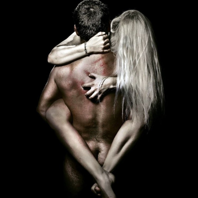 Объятия мужчины и женщины