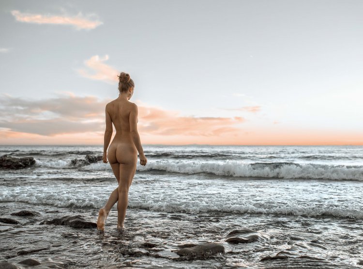 Красивые девушки на пляже трах