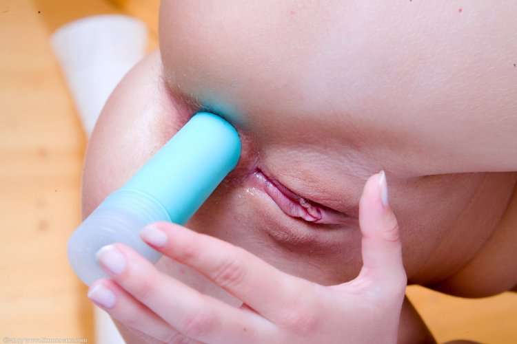 Игрушка похожая на пиписиьку