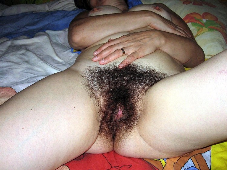 Волосатое влагалище частное