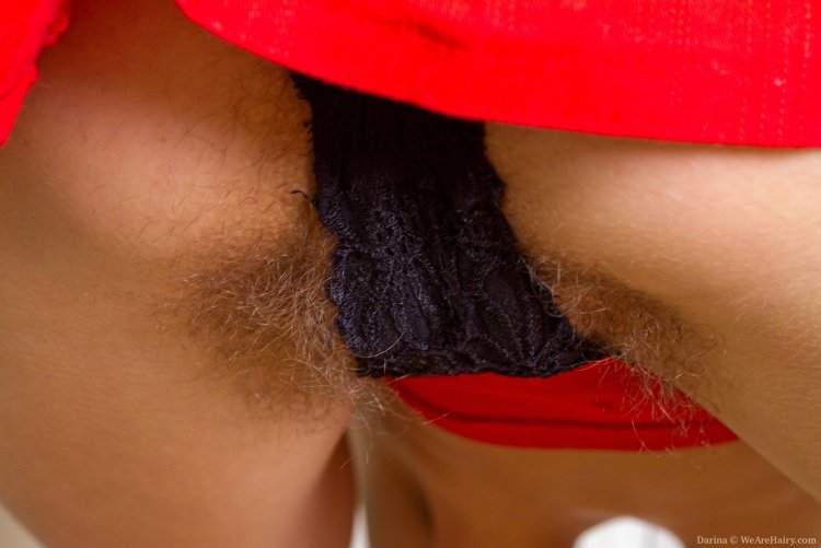 В купальнике без трусиков