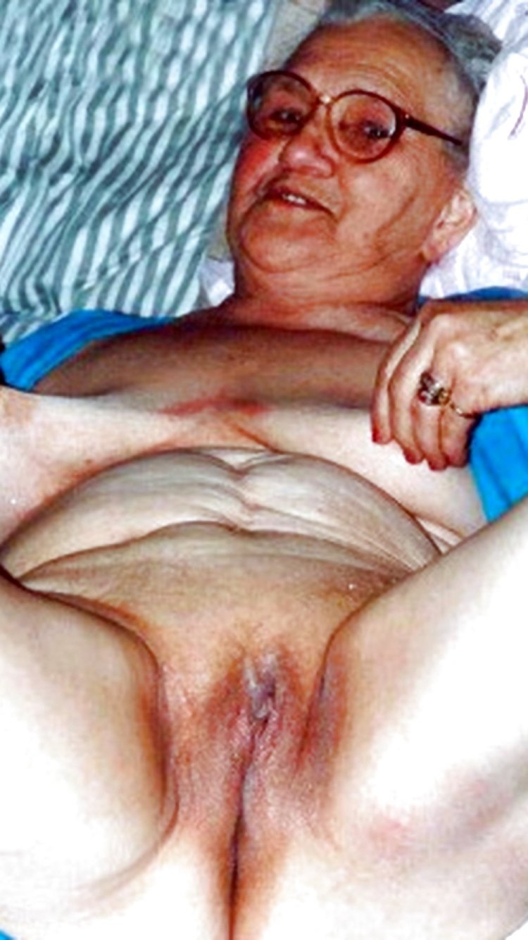 Старые красивые пизденки