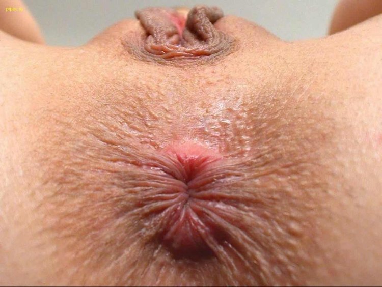 Интимные места крупным планом