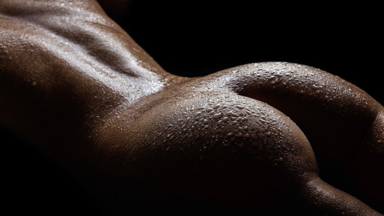 Красивое голое женское тело