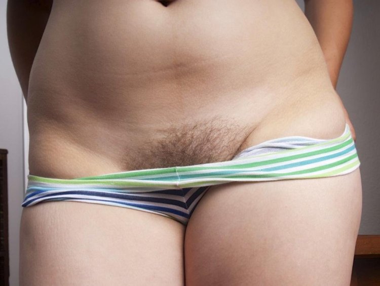 Красивый волосатый лобок