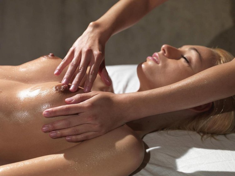 Эротический боди массаж мужчине