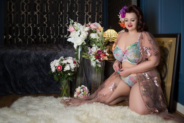 Адриана Малкова голая 2020