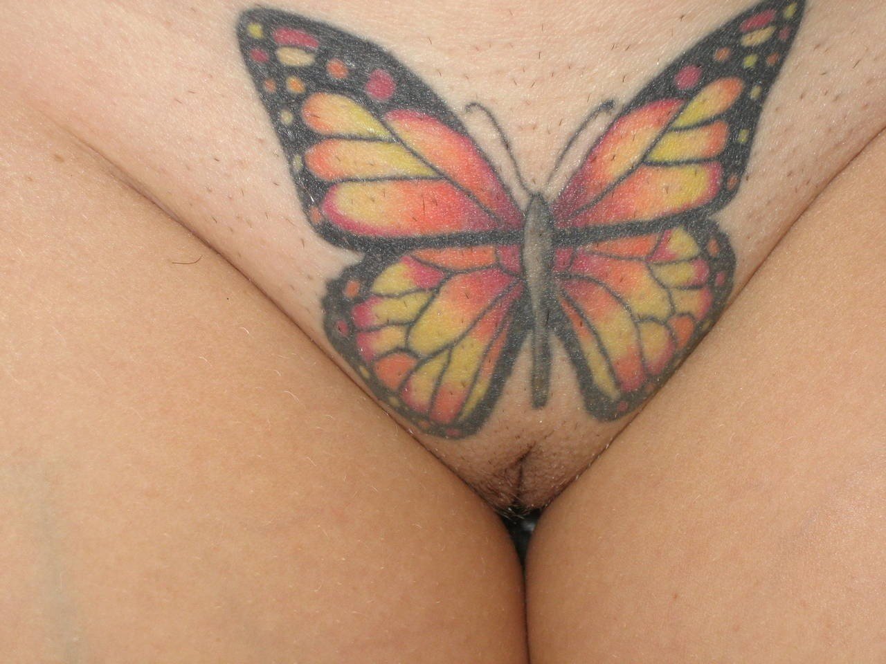 Tattoo_butterfly nude ♥ Бабочка на пизде (95 фото) - Порно ф