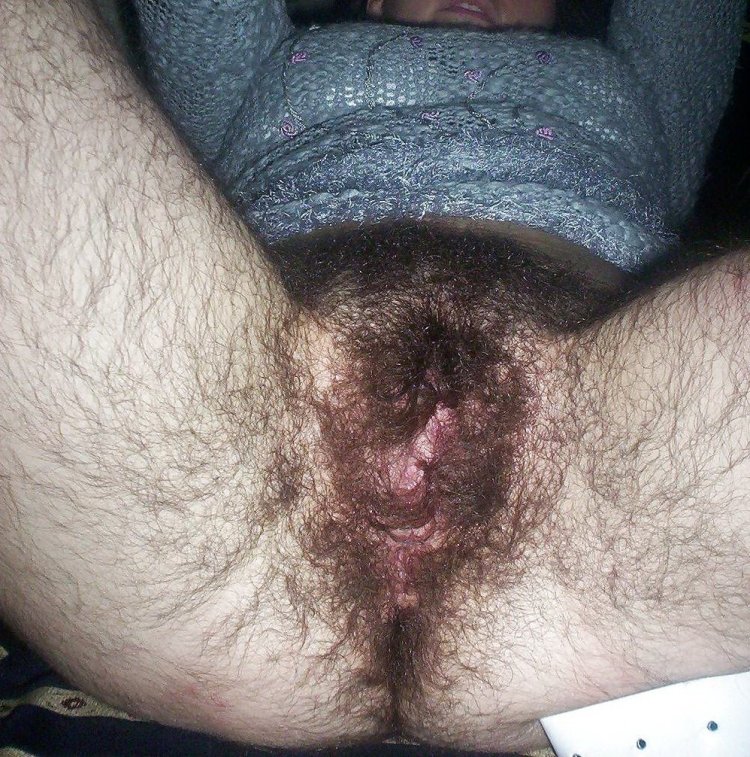 Самая волосатая женская киска