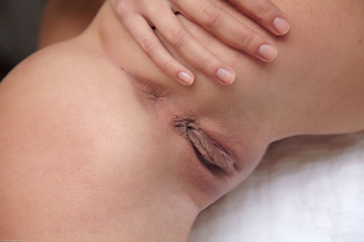 Вагина крупным планом puffy