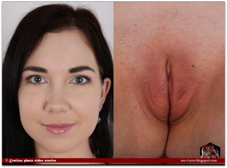 Девушка раздвигает киску пальцами