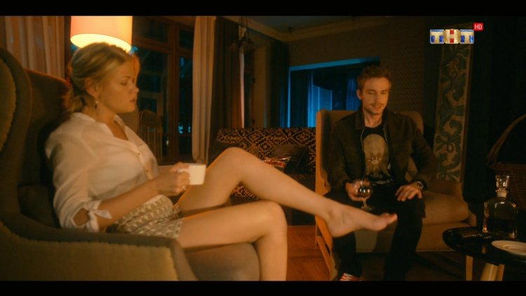 Попа Даши с полицейский с рублёвки