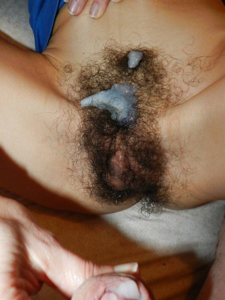 Волосатый в волосатой дырке