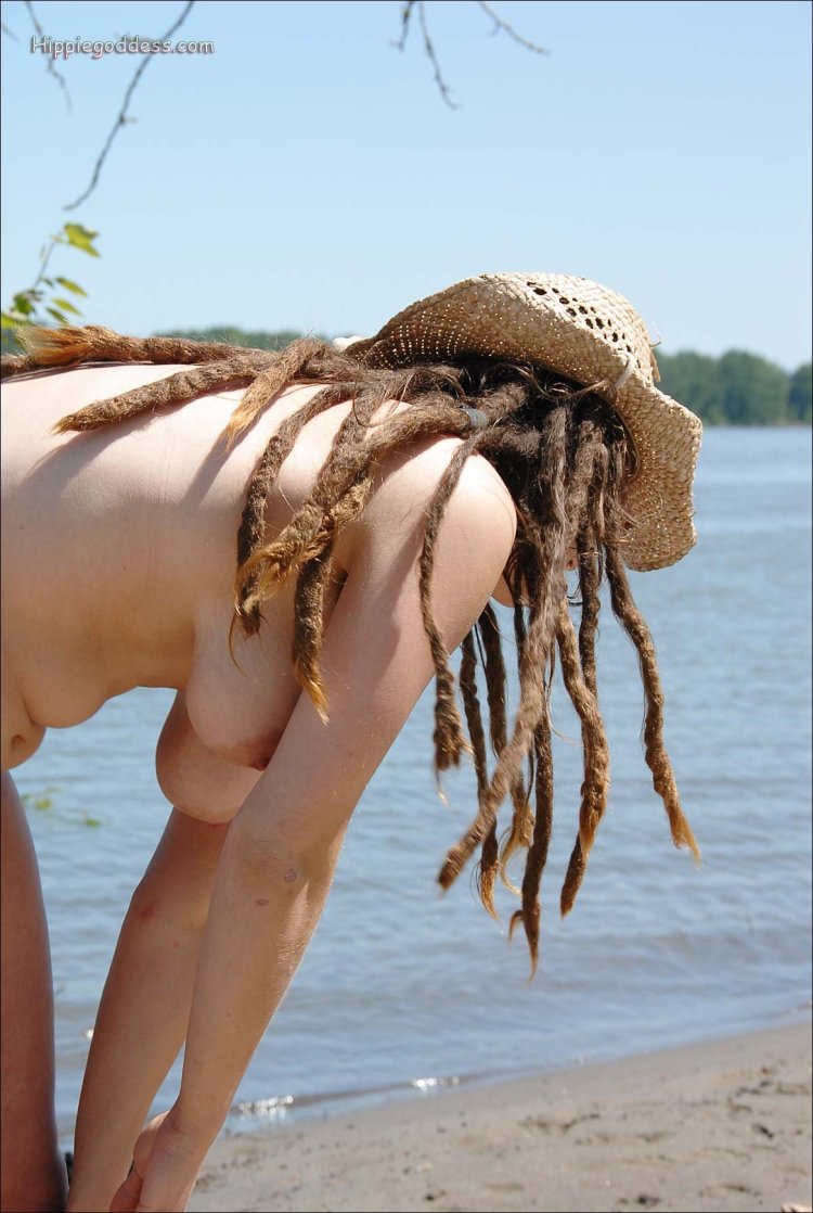 Интимный пирсинг у девушек