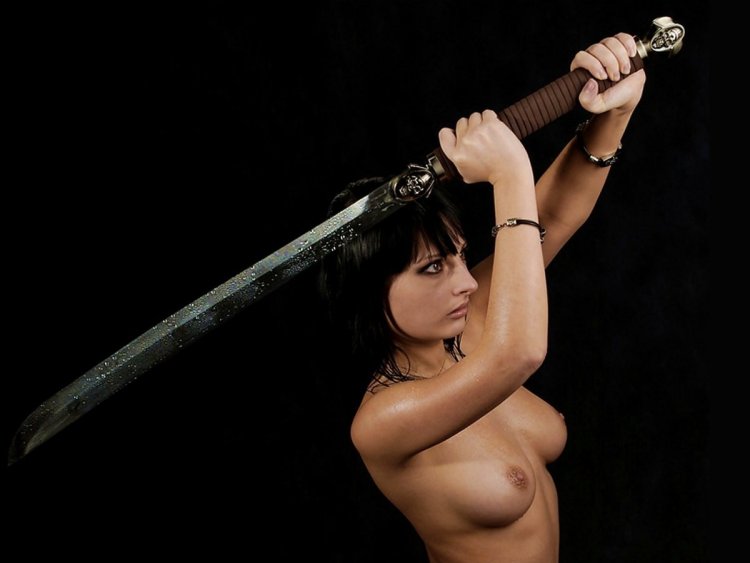 Голые телки в стиле фэнтези