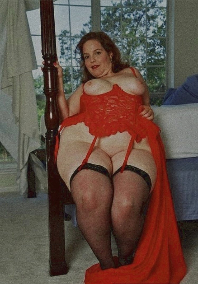 Большие бедра зрелых толстушек