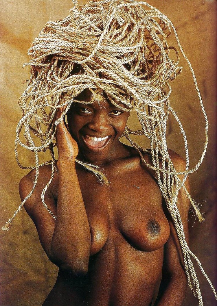 Красивые голые африканские девочки