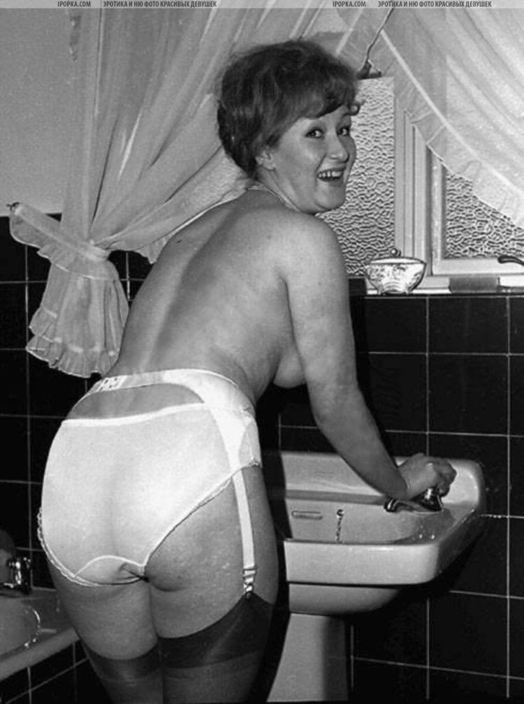 Дамы мастурбация в панталонах