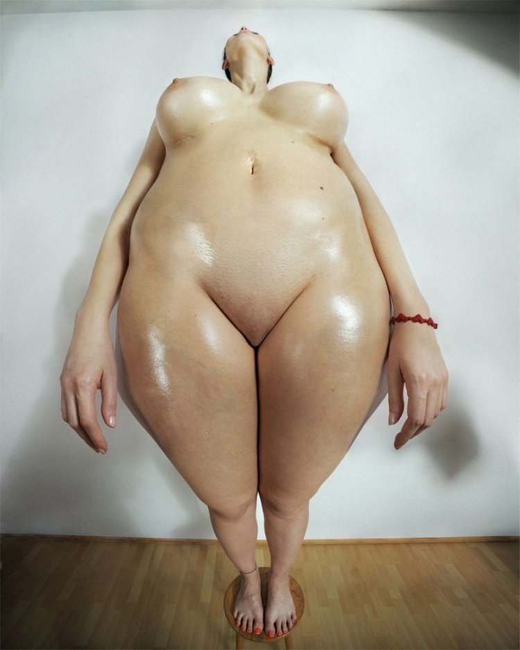 Пышная красота curvy Эндрю Лондон