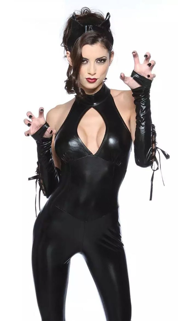 Костюм женщина кошка латекс