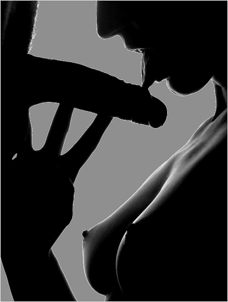 Грудь соски черно белая