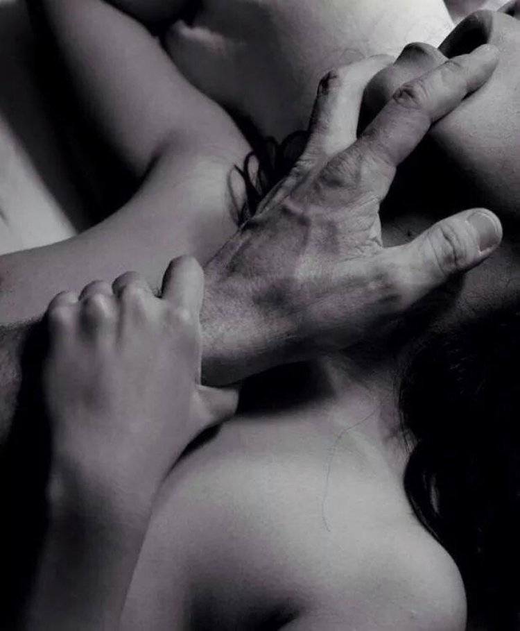 Красивая эротическая пара