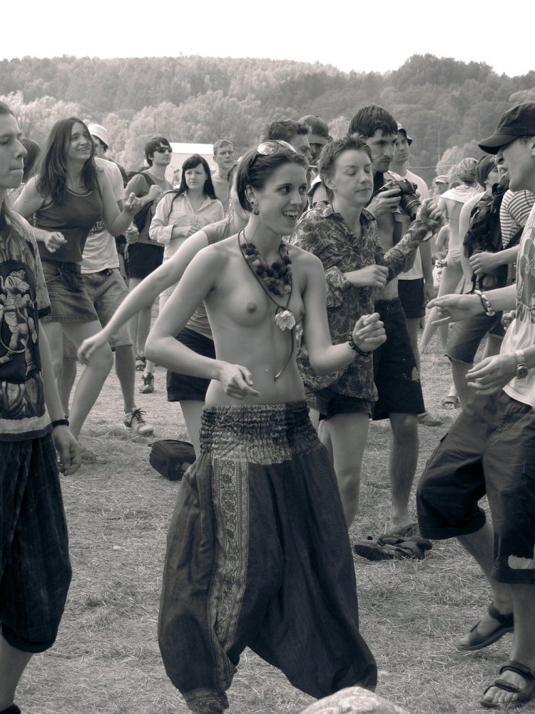 Фестиваль Радуга хиппи nude