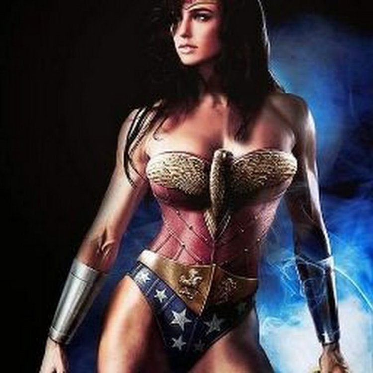 Голые женщины в немецкой форме