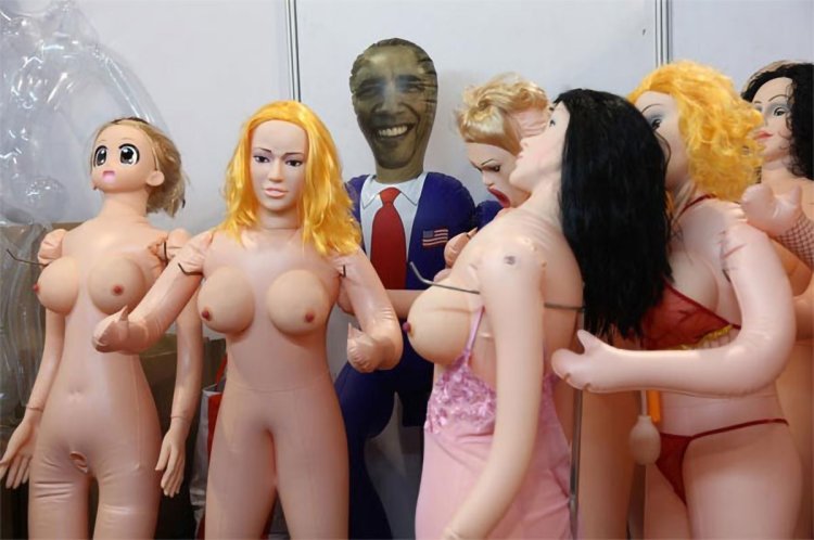 Оргии с надувными куклами