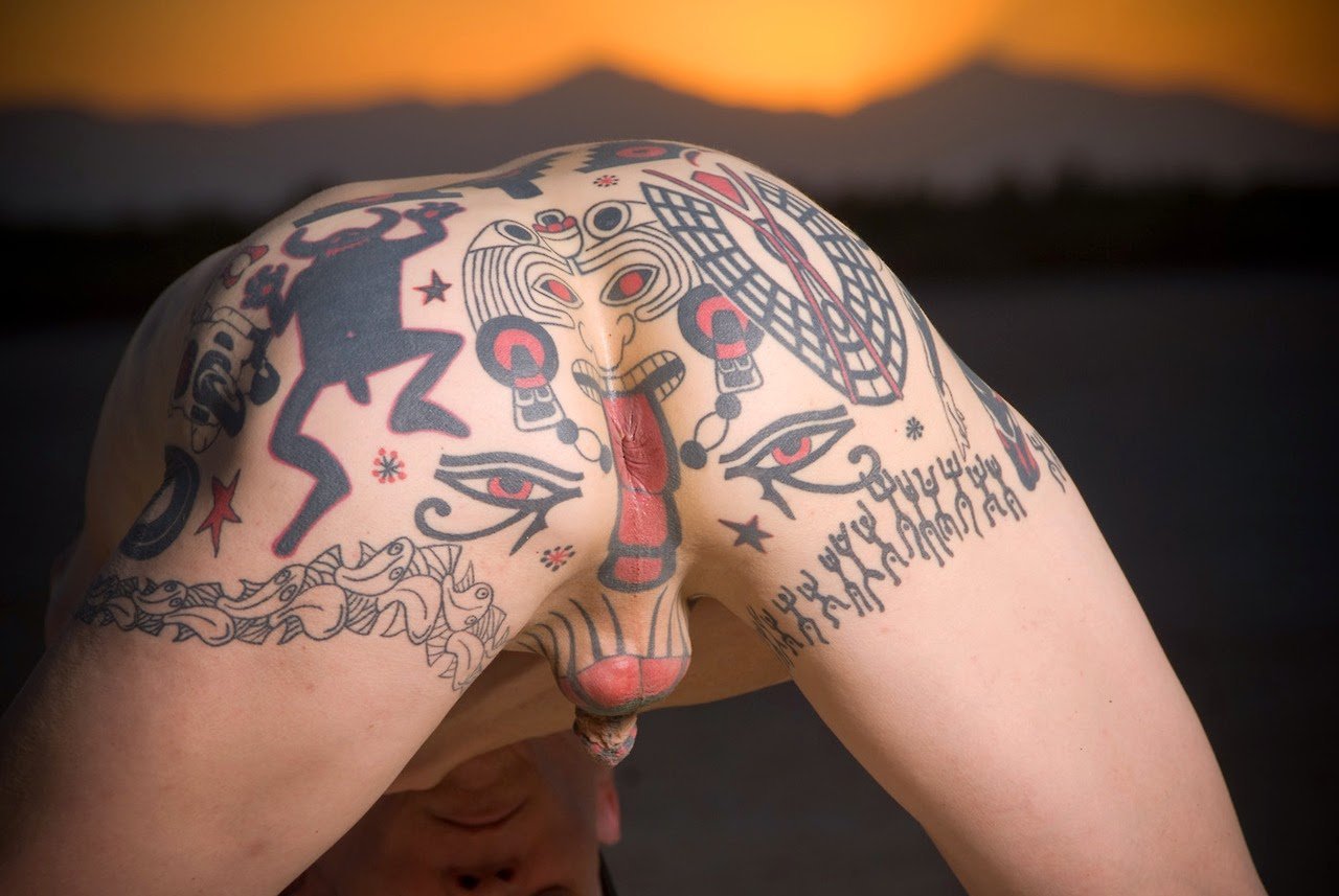 порно видео на жопе татуировка фото 29