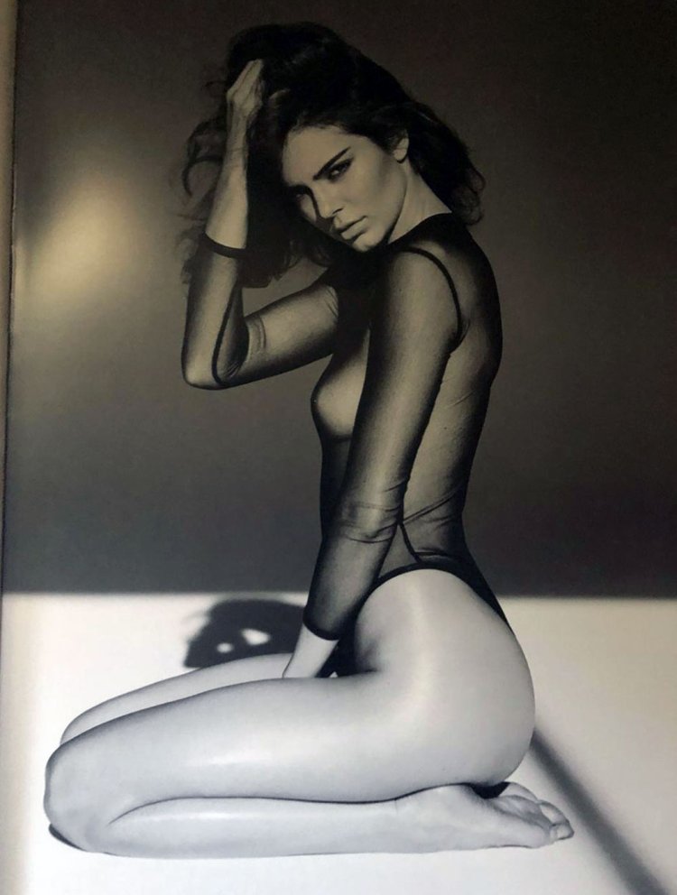 Кендалл Дженнер ню