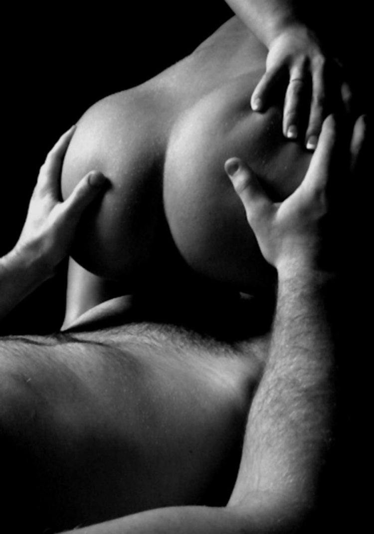 Модель попа готова утром подрочить