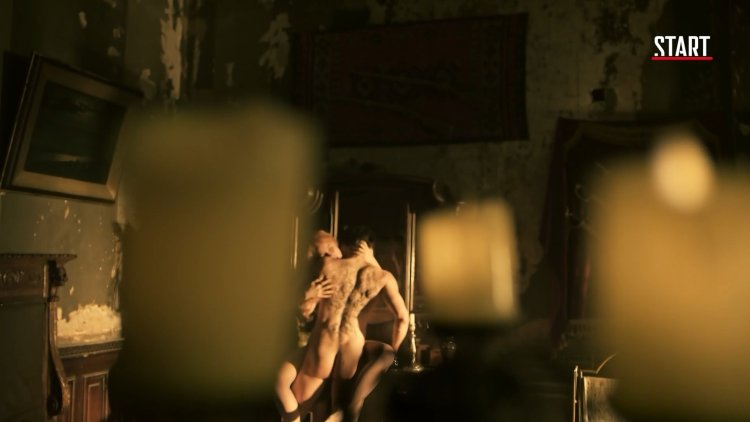 Эротическая сцена