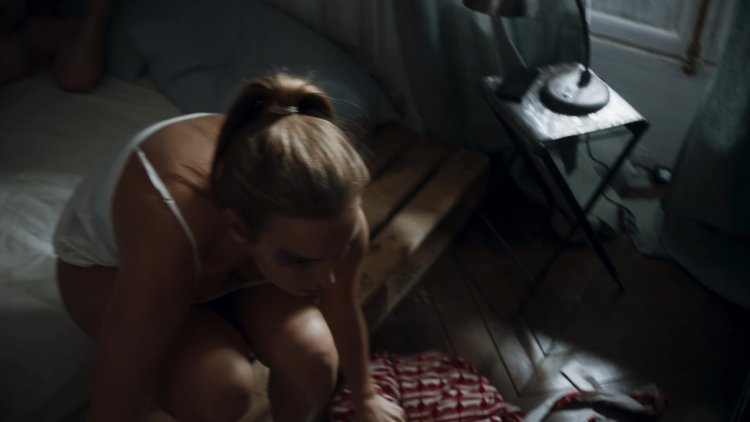 Джоди Комер Jodie comer голая