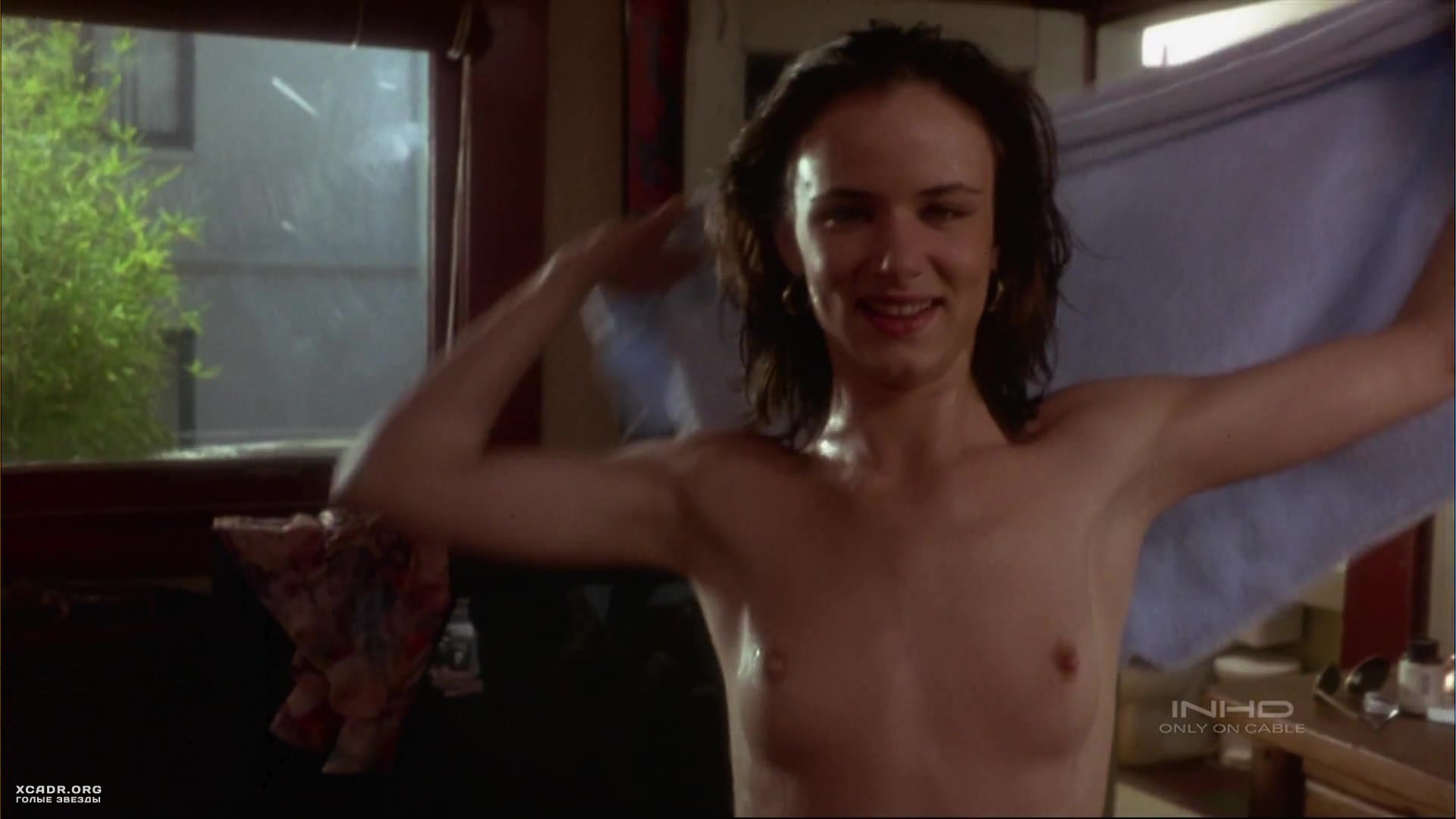 Nude pictures of juliette lewis