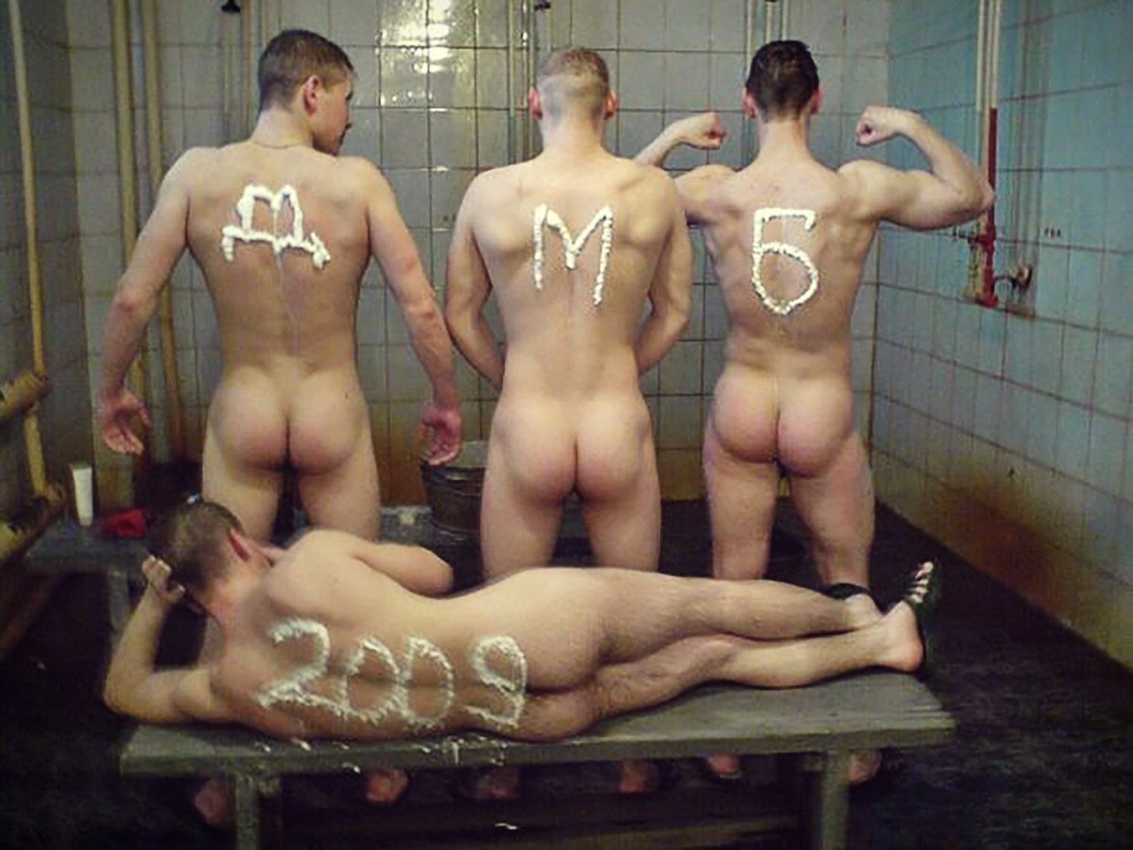 порно геи русские в бане солдаты фото 5