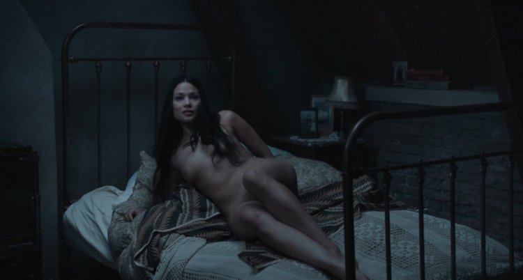 Эротическая сцена с Инбар лави