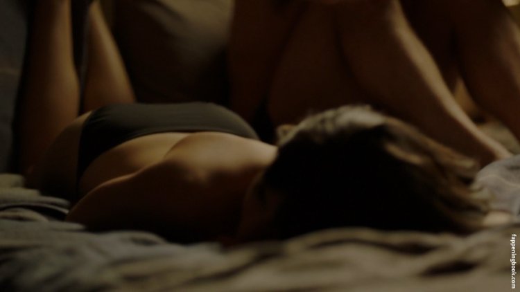 Голая Инбар лави голая