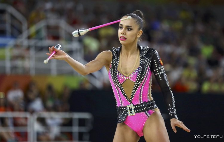 Маргарита Мамун художественная гимнастика ноги