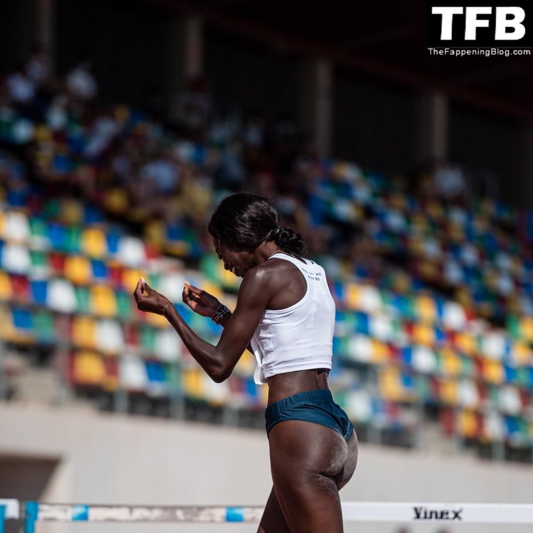 Fátima Diame в Нижнем белье