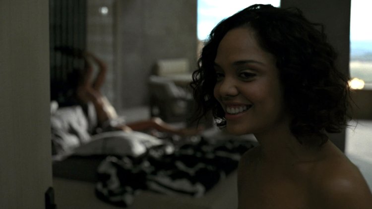 Тесса томпсон