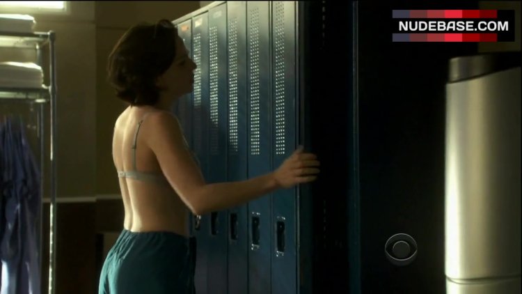 Джемелли Кортес фото обнаженка