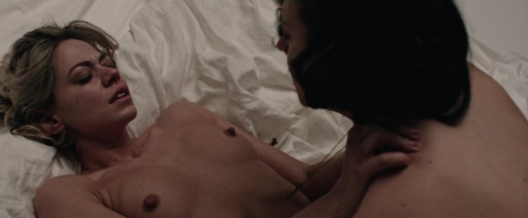 Марта Гастини лесби сцены