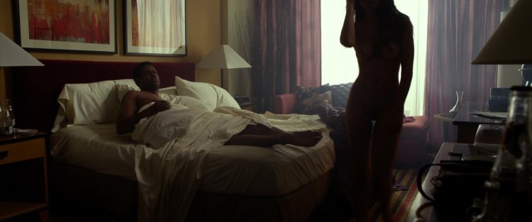 Надин Веласкес голая экипаж