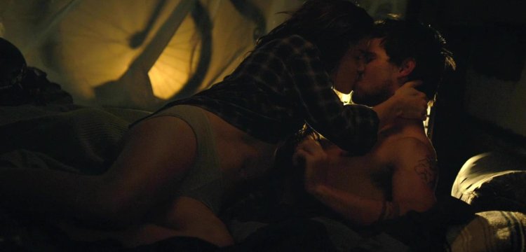 Мари Авгеропулос эротические сцены